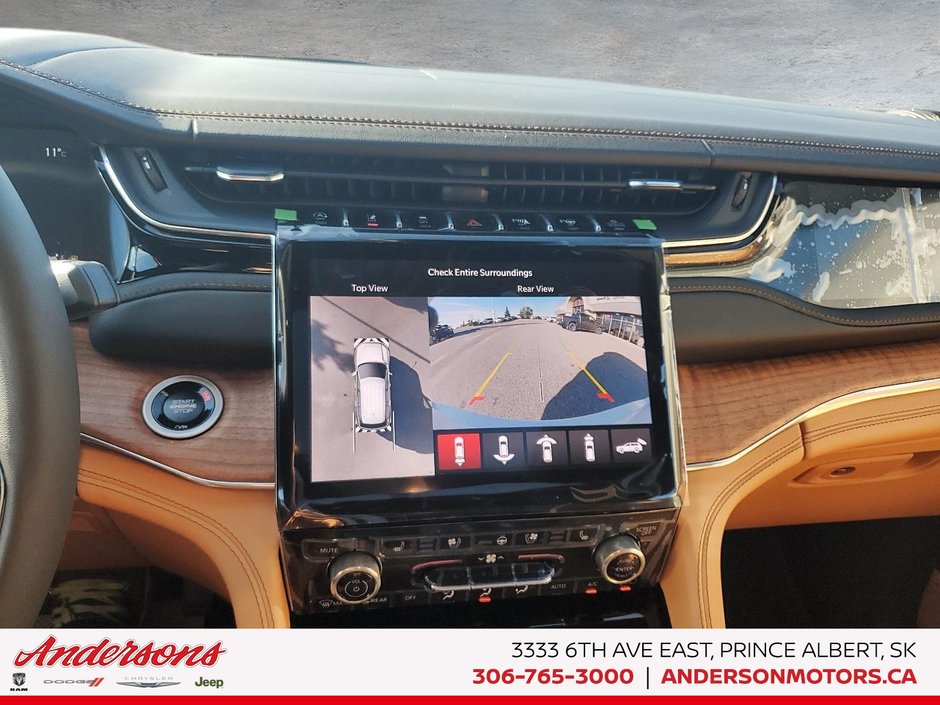 2025 Jeep Grand Cherokee L SUMMIT RESERVE Summit Reserve / McIntosh Audio / Advanced Tech & Safety