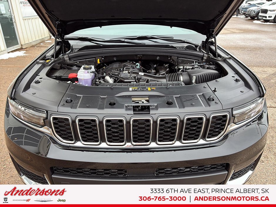 2026 Jeep Grand Cherokee L LAREDO X 3.6L Pentastar / ParkView & ParkSense / Heated Seats & Wheel