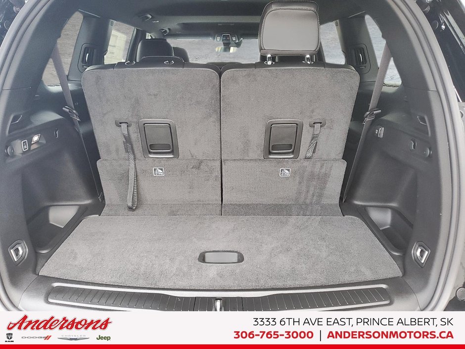 2026 Jeep Grand Cherokee L ALTITUDE 2.0L Turbo / Leatherette / Wireless Phone Charging