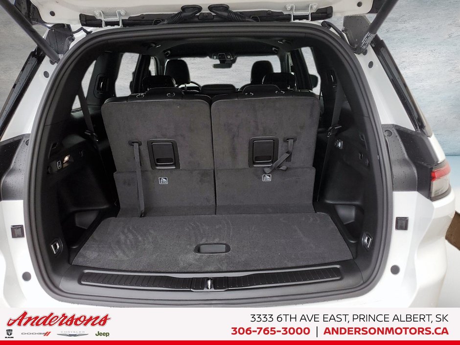 2026 Jeep Grand Cherokee L ALTITUDE 2.0L Turbo / Tons Of Safety And Convenience Tech