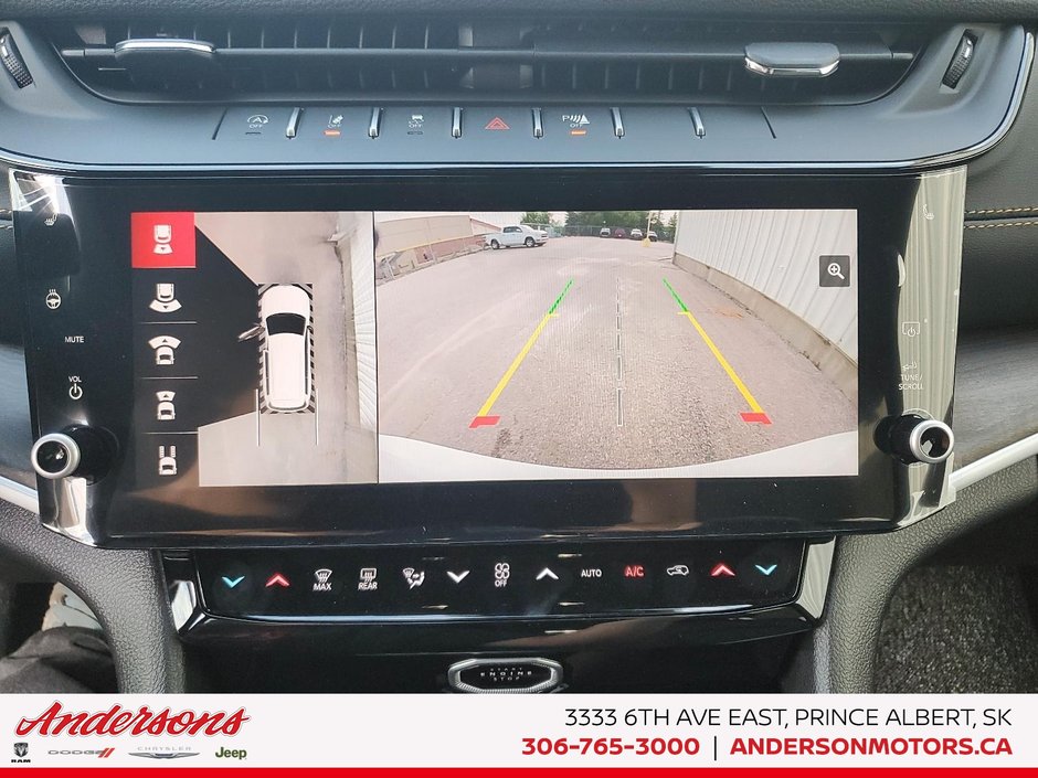 2026 Jeep Grand Cherokee L 85TH ANNIVERSARY Off Road Ready / High Performance Audio / ParkSense