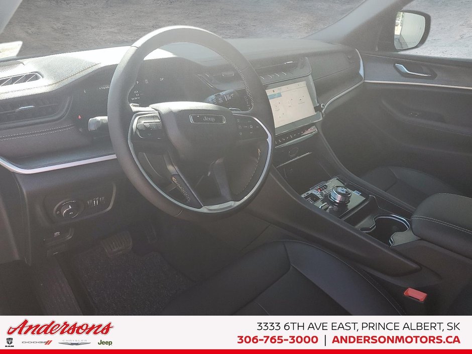 2026 Jeep Grand Cherokee L 85TH ANNIVERSARY Off Road Ready / High Performance Audio / ParkSense
