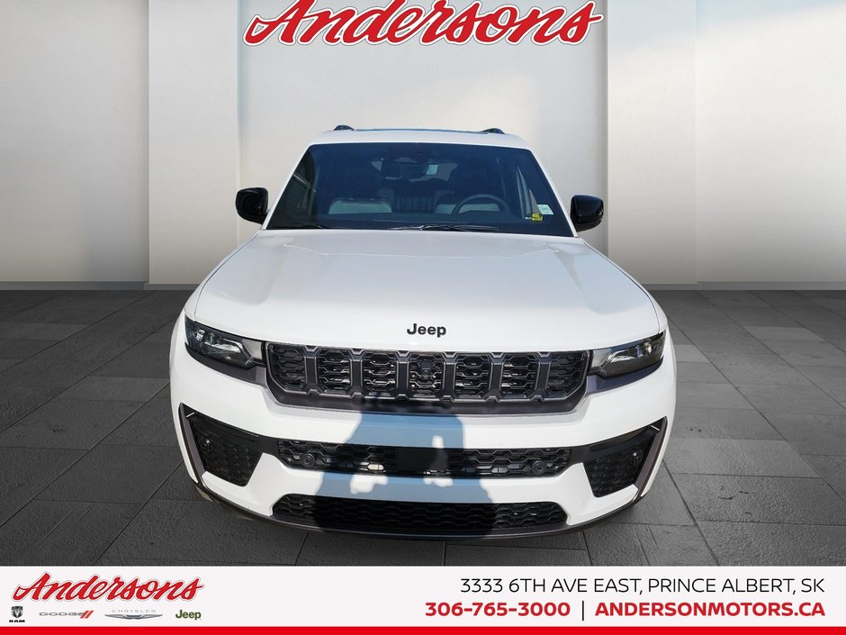 2026 Jeep Grand Cherokee L 85TH ANNIVERSARY Off Road Ready / High Performance Audio / ParkSense