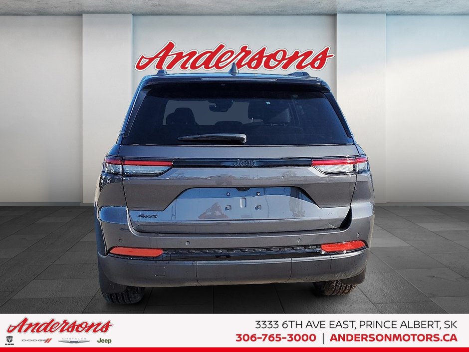2025 Jeep Grand Cherokee LAREDO ALTITUDE Adaptive Cruise Control / Trailer Tow