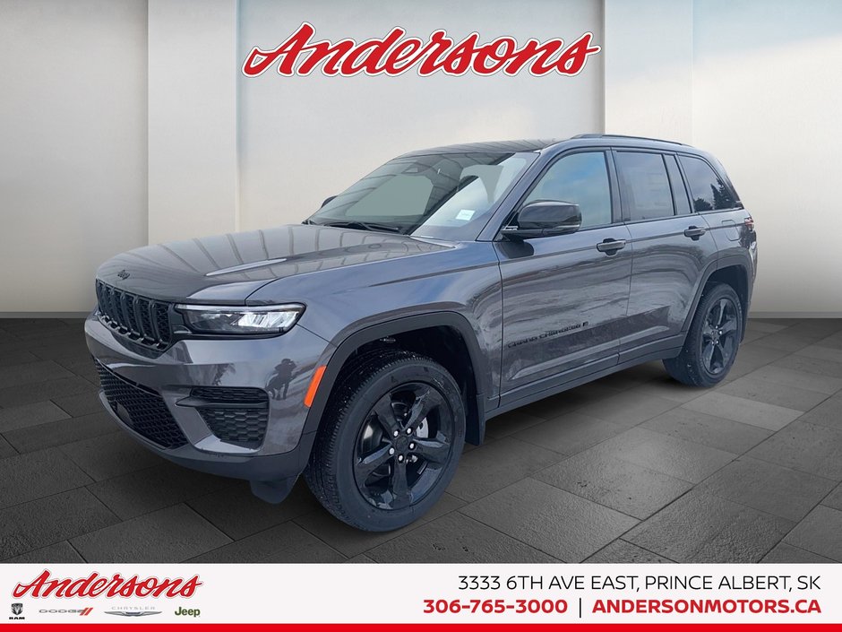 2025 Jeep Grand Cherokee LAREDO ALTITUDE Altitude Package / Trailer Tow / Wireless Charging