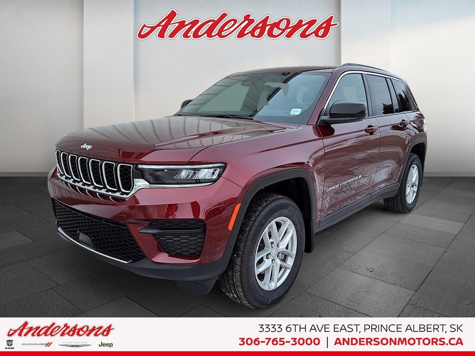 2026 Jeep Grand Cherokee LAREDO X Power Sunroof / Trailer Tow Package
