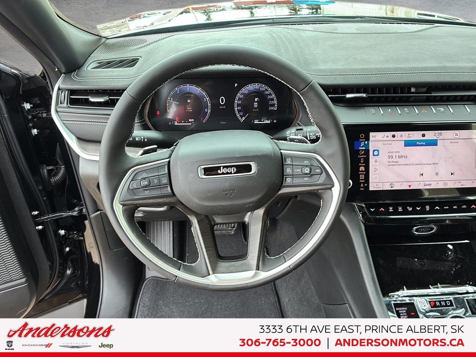 2026 Jeep Grand Cherokee ALTITUDE 2.0L Turbo / Heated Seats & Wheel / Wireless Charging