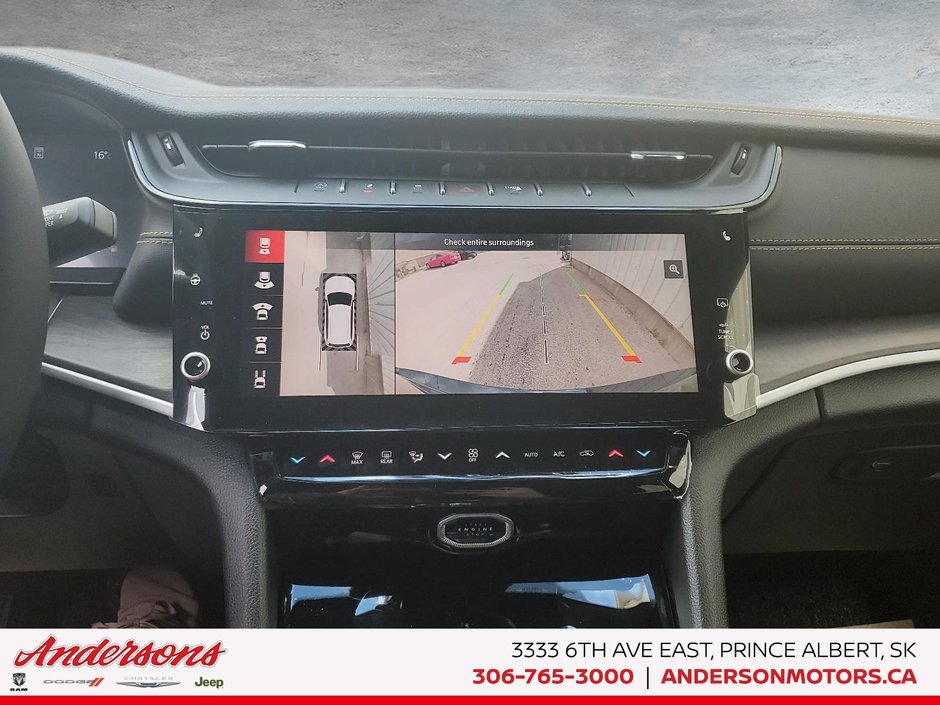 2026 Jeep Grand Cherokee 85TH ANNIVERSARY 2.0L Turbo / Panoramic Sunroof / Tow-Ready