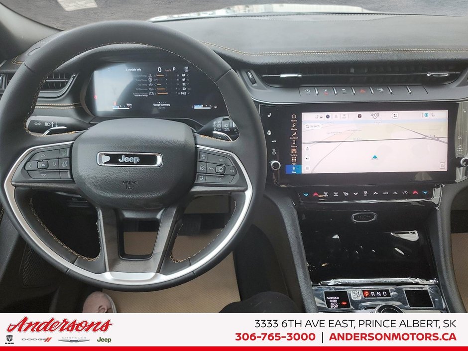 2026 Jeep Grand Cherokee 85TH ANNIVERSARY 2.0L Turbo / Panoramic Sunroof / Tow-Ready