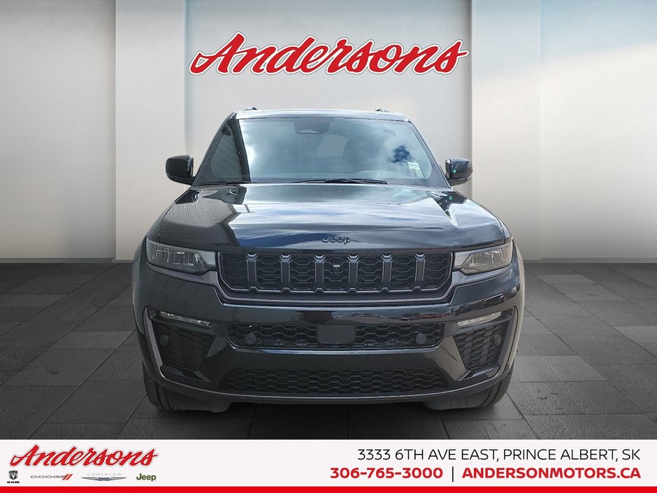 2026 Jeep Grand Cherokee 85TH ANNIVERSARY 2.0L Turbo / Panoramic Sunroof / Tow-Ready