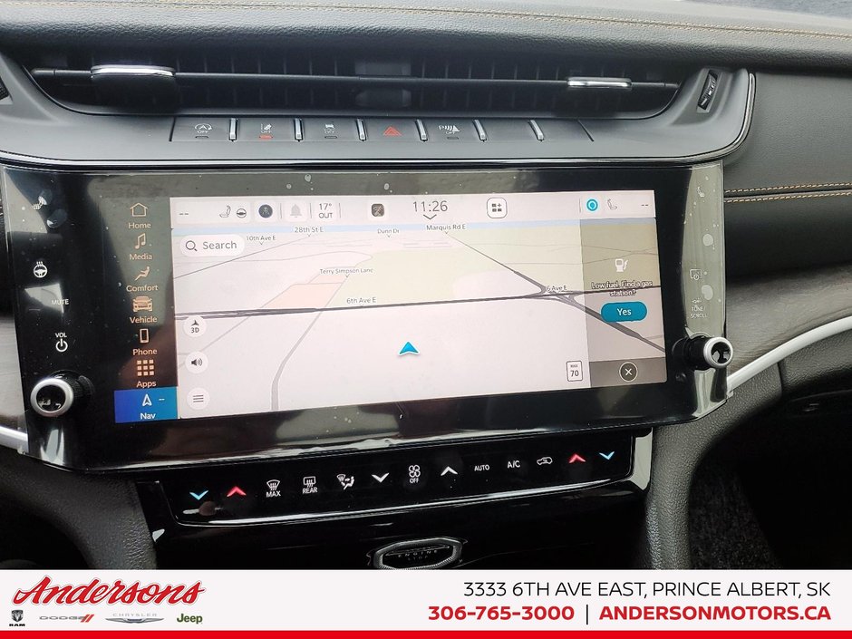 2026 Jeep Grand Cherokee 85TH ANNIVERSARY 2.0L Turbo / Panoramic Sunroof / Tow Ready