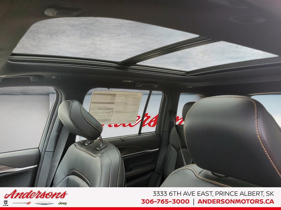 2026 Jeep Grand Cherokee 85TH ANNIVERSARY Off Road Ready / High Performance Audio / ParkSense