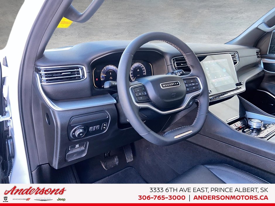 2024 Jeep Wagoneer Series II Carbide 3.0L Hurricane Twin Turbo / Ventilated Front Seats / Three-Panel Sunroof