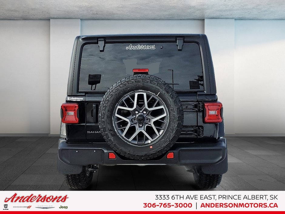 2025 Jeep WRANGLER 4-Door SAHARA Advanced Cruise Control / Power Leather Seats / All-Terrain Tires