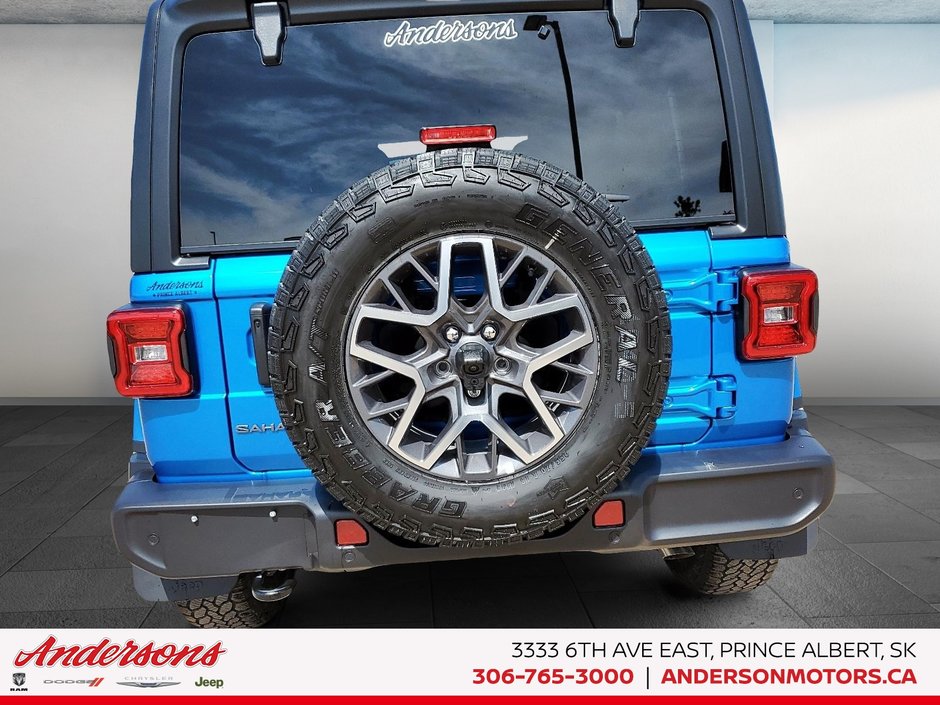 2025 Jeep WRANGLER 4-Door SAHARA
