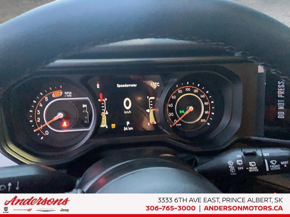 2026 Jeep Wrangler 4-Door WILLYS Xtreme 35 Tire Package / Advanced Cruise Control / Alpine Sound System