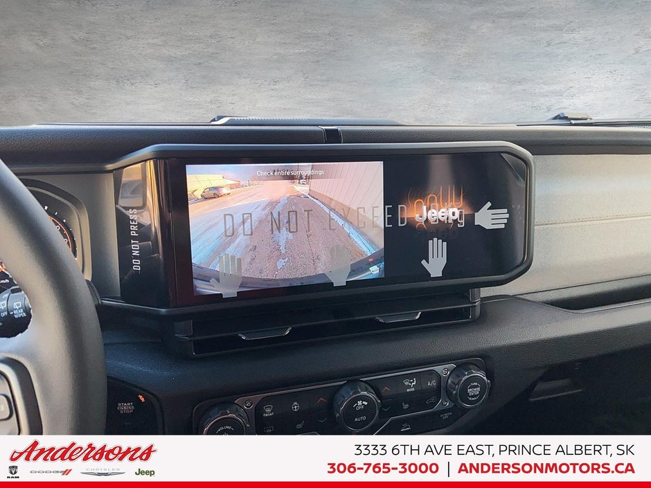 2026 Jeep Wrangler 4-Door SPORT S Advanced Cruise Control / Alpine Audio / Heated Seats & Steering