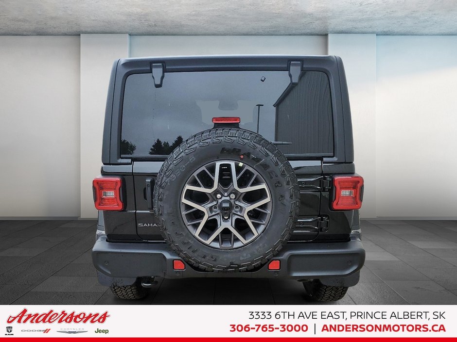 2026 Jeep Wrangler 4-Door SAHARA 3.6L Pentastar / Trail Camera / Alpine Audio