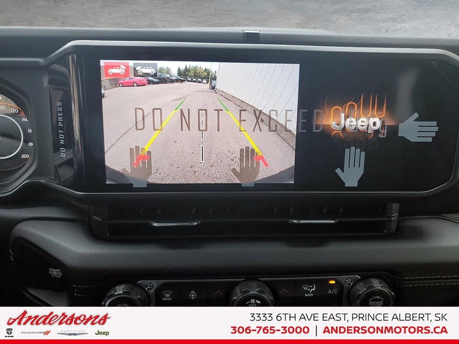 2026 Jeep Wrangler 4-Door SAHARA 3.6L Pentastar / Trail Camera / Alpine Audio