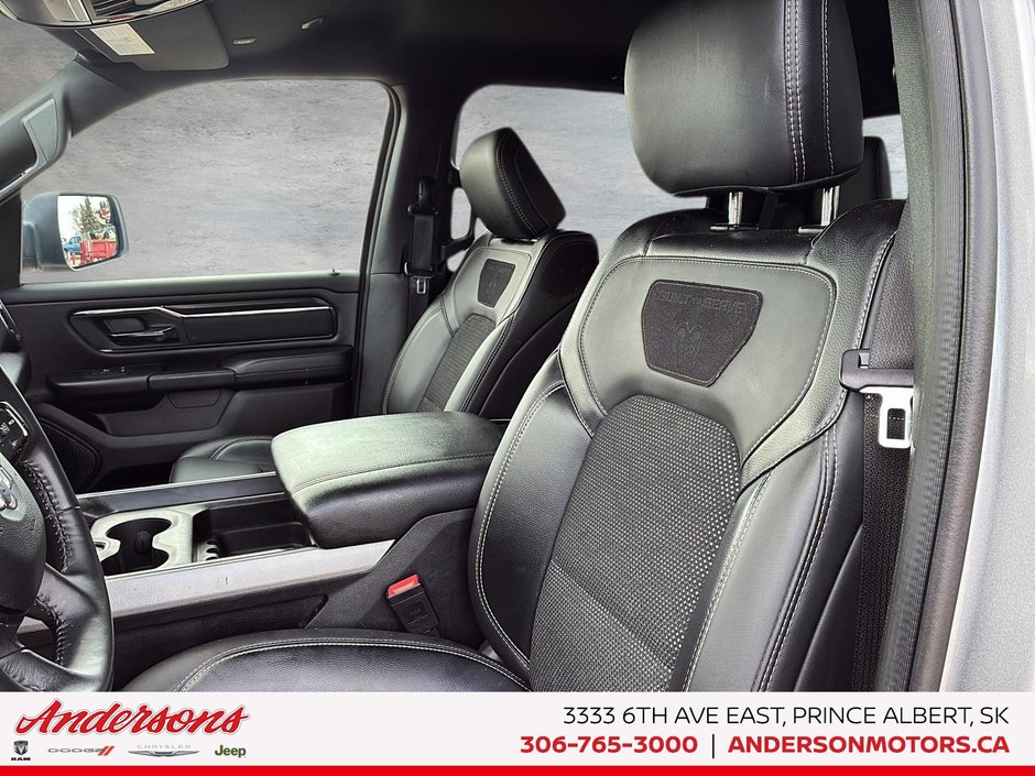 2024 Ram 1500 Big Horn 5.7L HEMI / Crew Cab / Alpine Audio
