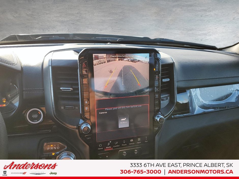 2025 Ram 1500 REBEL Harman Kardon Sound System / Mopar Side Steps / Panoramic Sunroof