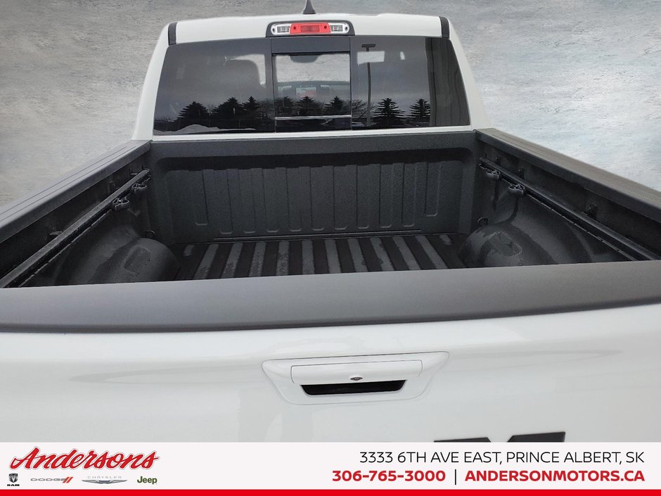 2026 Ram 1500 SPORT 3.0L Hurricane Twin Turbo I6 / Crew Cab / Mopar Side Steps / Panoramic Sunroof