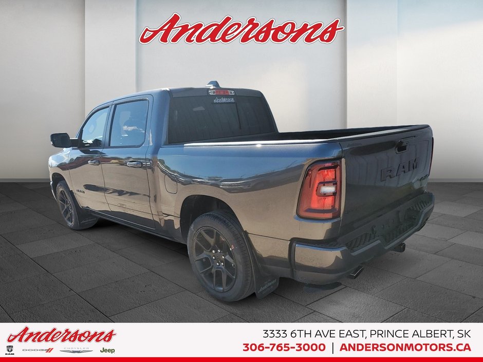 2026 Ram 1500 SPORT 3.0L Hurricane Twin Turbo I6 / Crew Cab / Night Edition / Deployable Running Boards