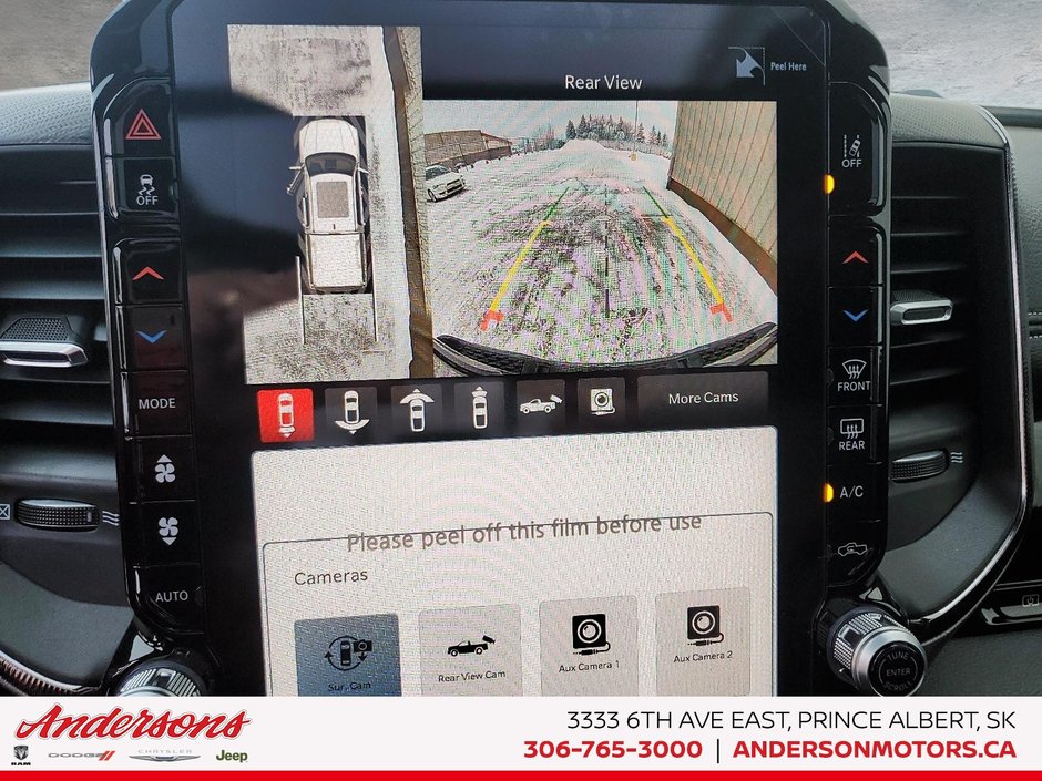 2026 Ram 1500 SPORT 3.0L Hurricane Twin Turbo I6 / Crew Cab / Mopar Side Steps / Panoramic Sunroof