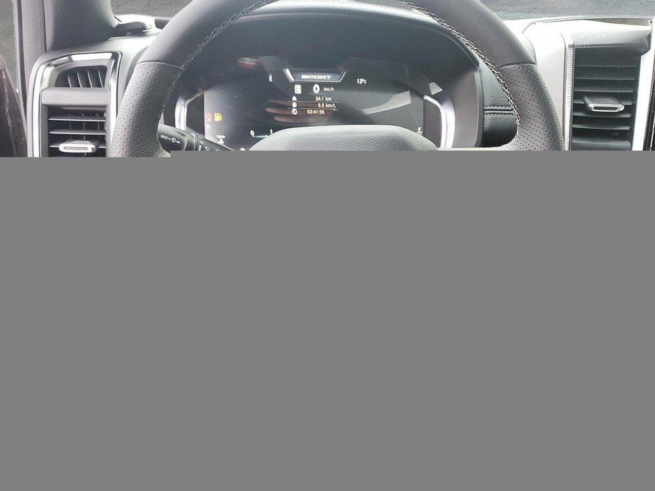2026 Ram 1500 SPORT 3.0L Hurricane Twin Turbo I6 / Crew Cab / Mopar Side Steps / Panoramic Sunroof