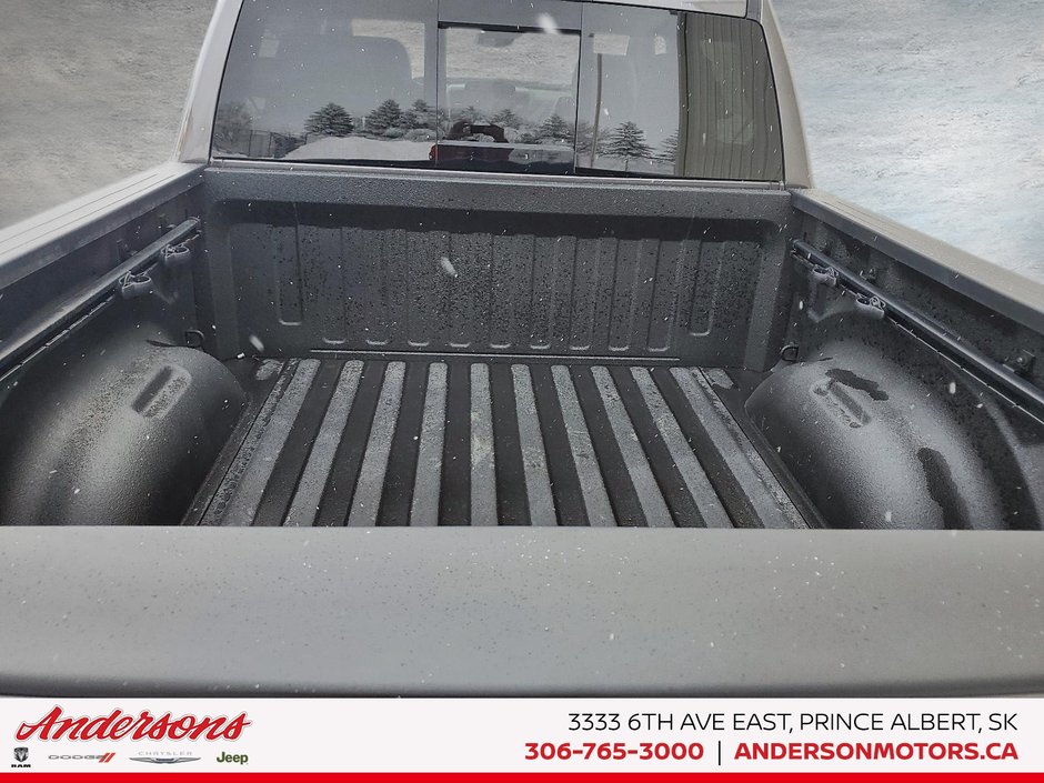 2026 Ram 1500 SPORT 3.0L Hurricane Twin Turbo I6 / Crew Cab / Mopar Side Steps / Panoramic Sunroof