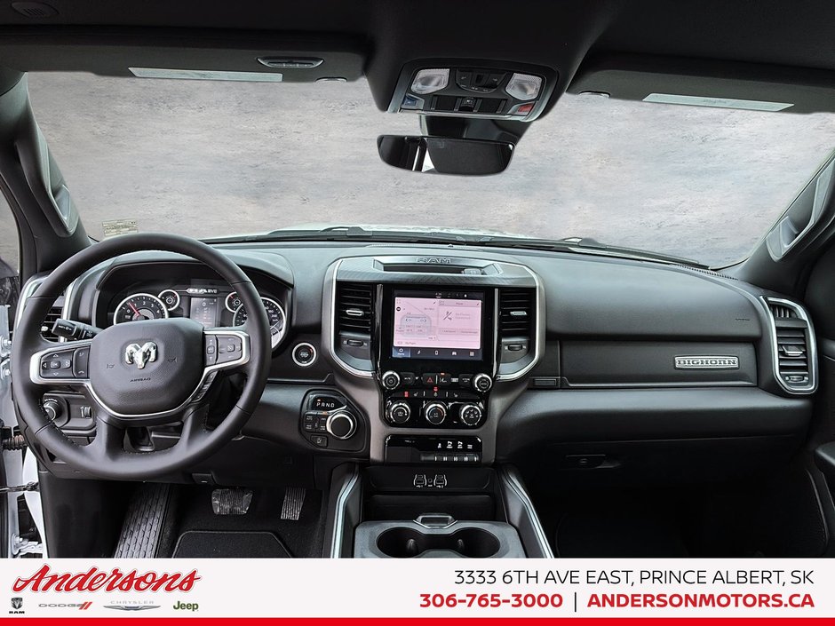 2026 Ram 1500 BIG HORN 3.0L Hurricane Twin Turbo I6 / Crew Cab / Heated Seats & Heated Steering Wheel