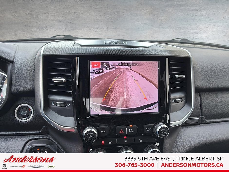 2026 Ram 1500 BIG HORN 3.0L Hurricane Twin Turbo I6 / Crew Cab / Heated Seats & Heated Steering Wheel