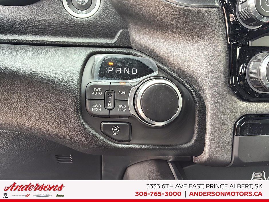 2026 Ram 1500 BIG HORN 3.0L Hurricane Twin Turbo I6 / Crew Cab / Heated Seats & Heated Steering Wheel