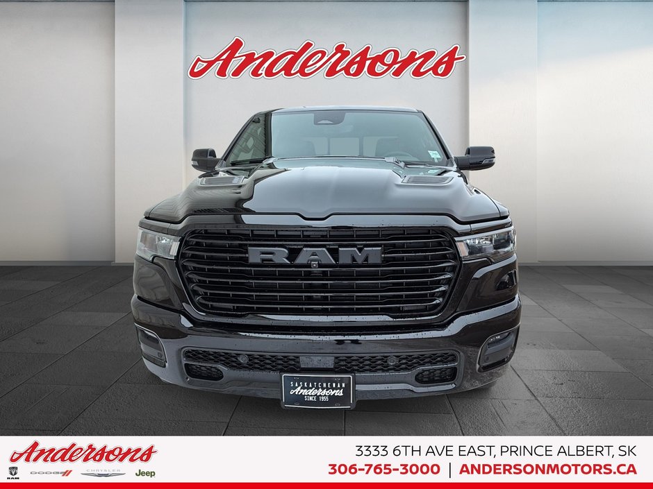 2026 Ram 1500 SPORT 5.7L HEMI V8 / Crew Cab / harman/kardon Premium Audio / Panoramic Sunroof
