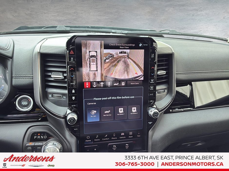 2026 Ram 1500 SPORT 5.7L HEMI V8 / Crew Cab / harman/kardon Premium Audio / Panoramic Sunroof