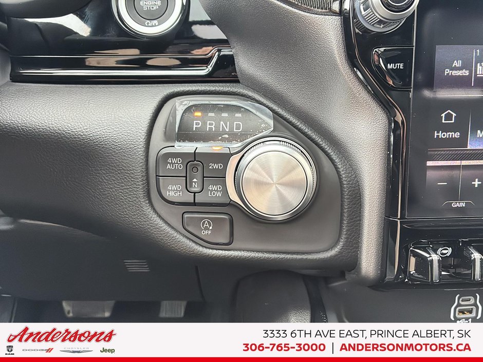 2026 Ram 1500 SPORT 5.7L HEMI V8 w/ eTorque / Dual-Pane Panoramic Sunroof / Leather-Faced Heated Seats
