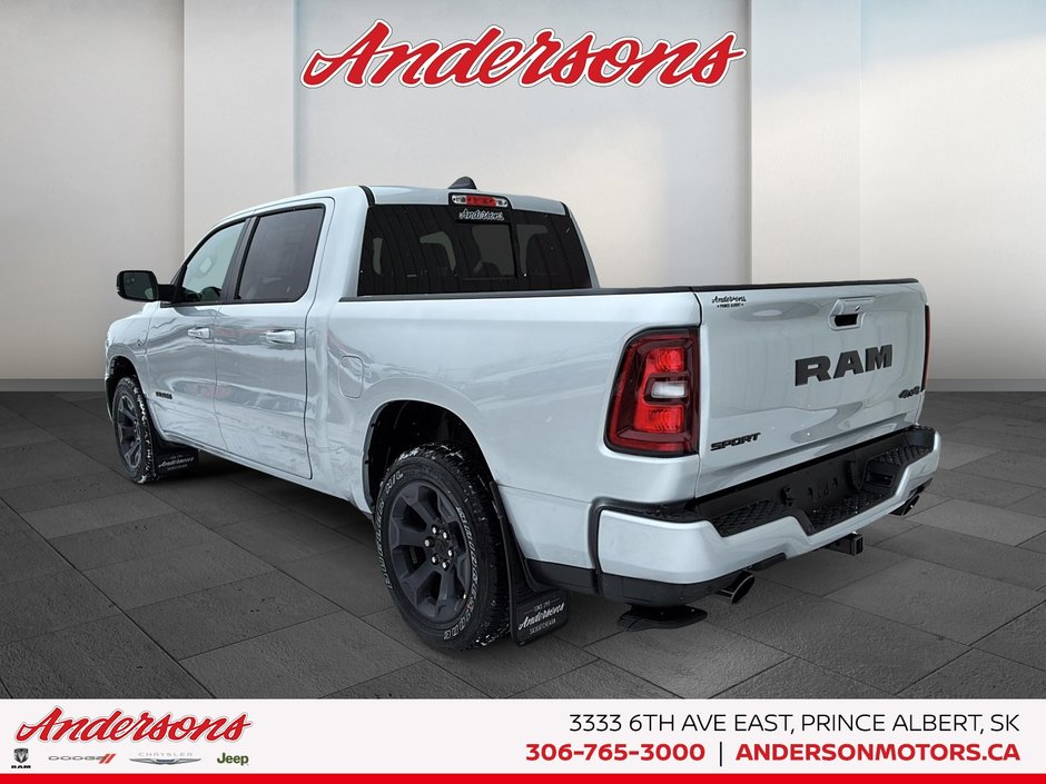 2026 Ram 1500 SPORT 5.7L HEMI V8 w/ eTorque / Dual-Pane Panoramic Sunroof / Leather-Faced Heated Seats