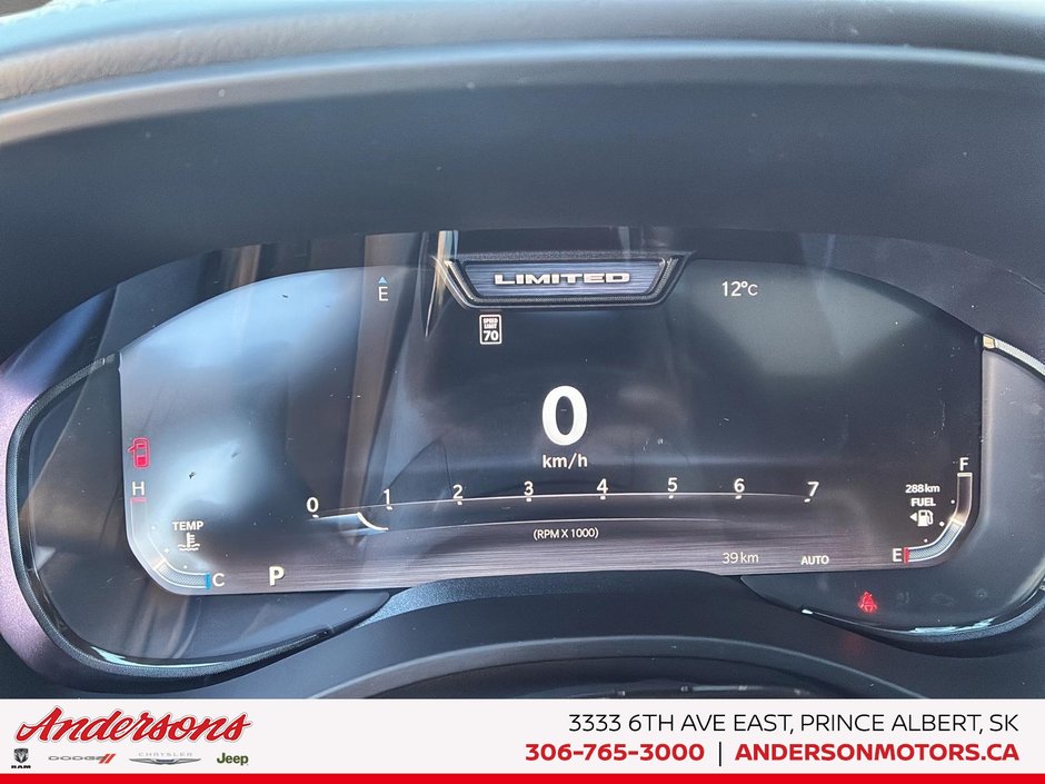 2026 Ram 1500 LIMITED 5.7L HEMI V8 / Crew Cab / Surround View Camera / Panoramic Sunroof