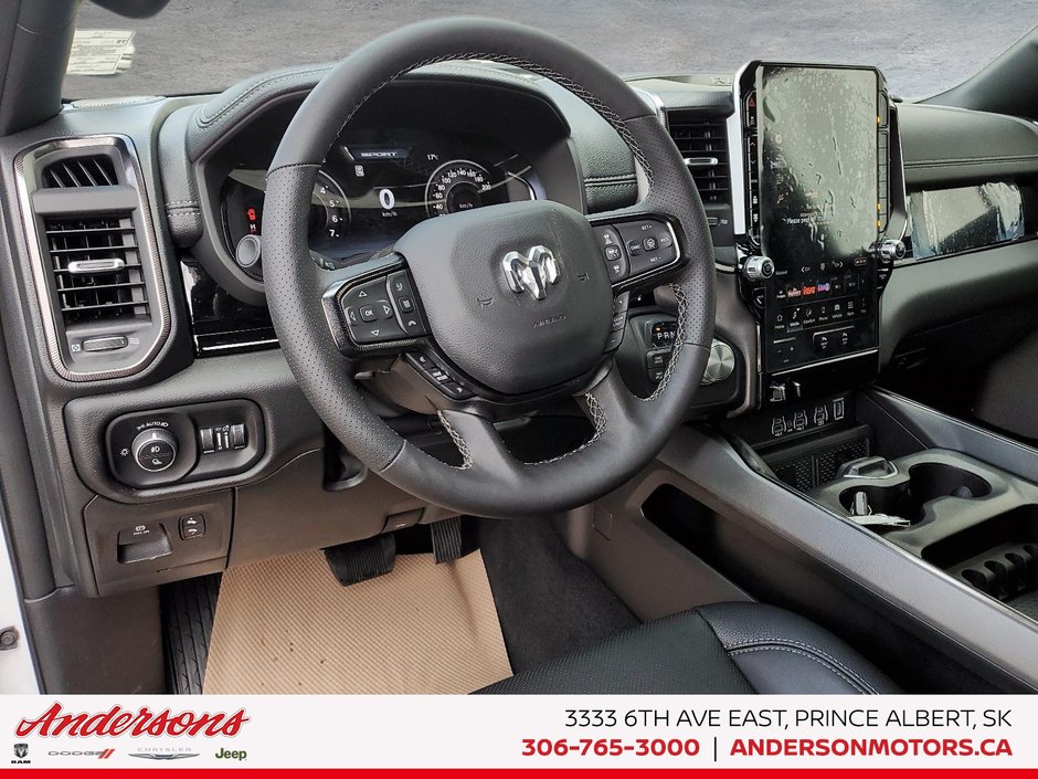 2026 Ram 1500 SPORT 5.7L HEMI V8 / Crew Cab / Ventilated Front Seats / Power Tailgate