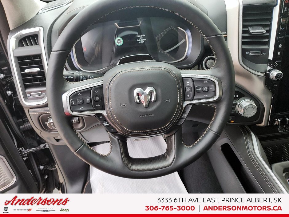 2026 Ram 1500 TUNGSTEN 3.0L Twin Turbo / Crew Cab / Deployable Bed Step
