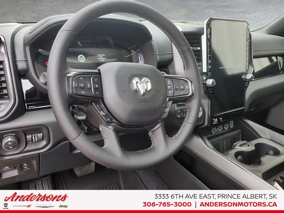2026 Ram 1500 REBEL 5.7L / Crew Cab / 19-speaker Harman/Kardon Audio