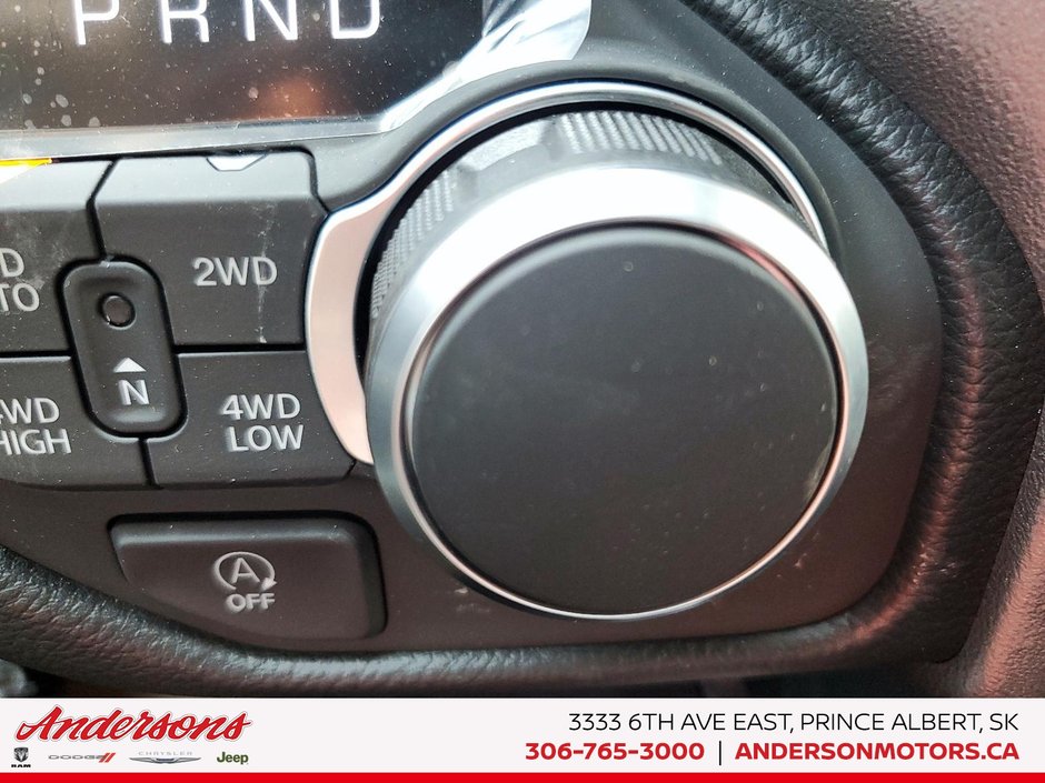 2026 Ram 1500 BIG HORN 3.0L Twin Turbo / Crew Cab / ParkSense