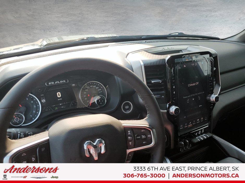 2026 Ram 1500 BIG HORN 3.0L Twin Turbo / Crew Cab / ParkSense