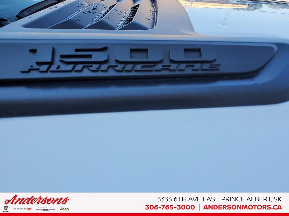 2026 Ram 1500 LARAMIE 3.0L Twin Turbo / Crew Cab / Alpine Audio / Ventilated Seats