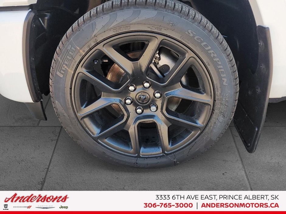 2026 Ram 1500 LARAMIE 3.0L Twin Turbo / Crew Cab / Alpine Audio / Ventilated Seats