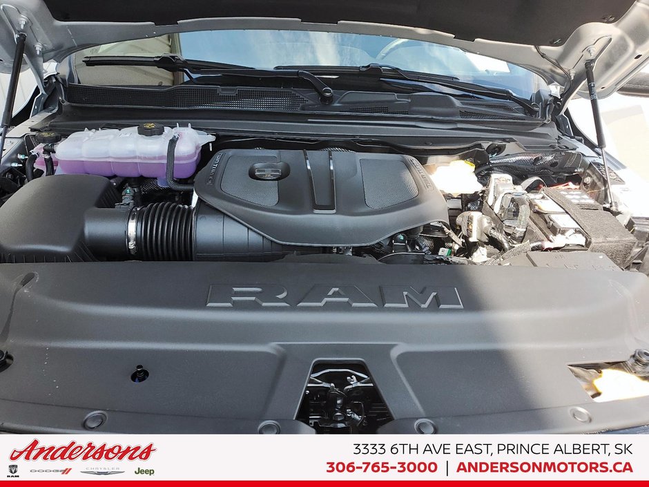 2026 Ram 1500 EXPRESS 3.0L Twin Turbo / Crew Cab / ParkSense