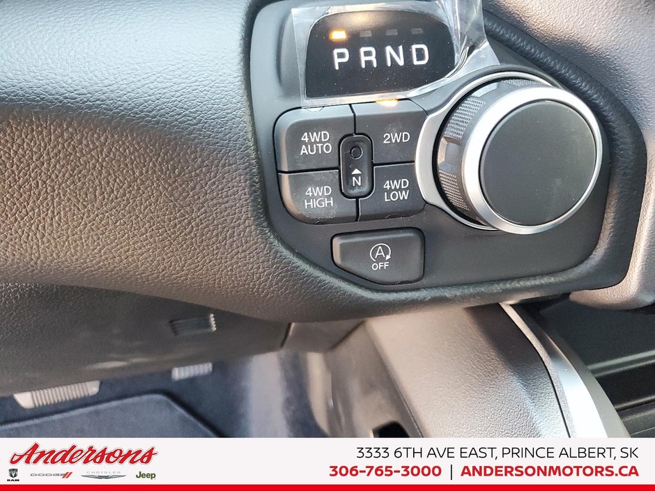 2026 Ram 1500 BIG HORN 3.0L Turbo / Crew Cab / ParkSense