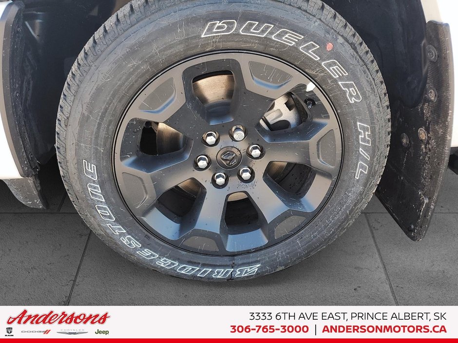 2026 Ram 1500 BIG HORN 3.0L Turbo / Crew Cab / ParkSense