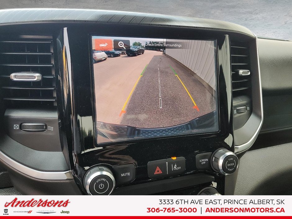 2026 Ram 1500 EXPRESS 3.0L Turbo / Crew Cab / ParkSense