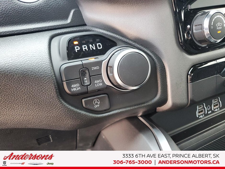 2026 Ram 1500 EXPRESS 3.0L Turbo / Crew Cab / ParkSense